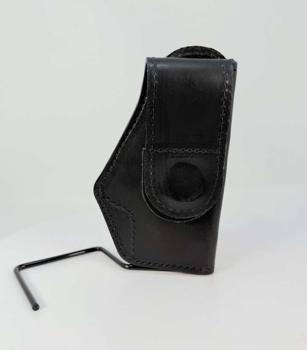 22 - Medium 3 Original Magnetic Holster - Black - Right - Z3 - Product 1 - Image 2