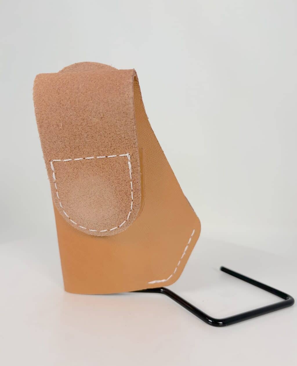 17 - Medium Short - Roughneck Magnetic Holster - Tan - Left IWB - Z3 - Product 8 - Image 2